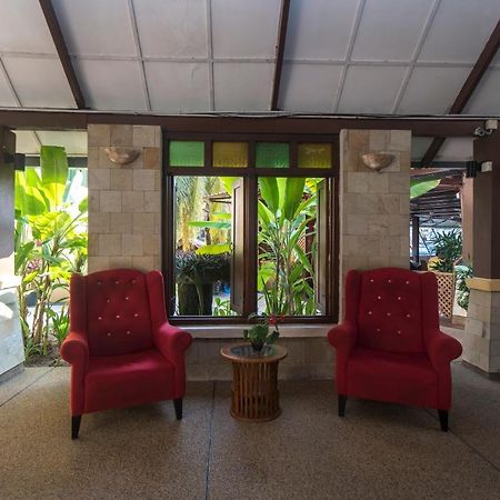 Oyo 1149 Feringghi Hotel Batu Ferringhi Exterior foto