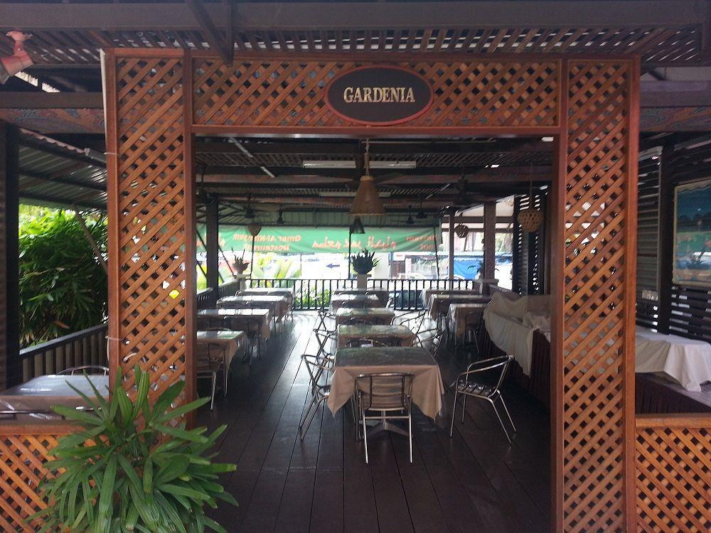 Oyo 1149 Feringghi Hotel Batu Ferringhi Exterior foto